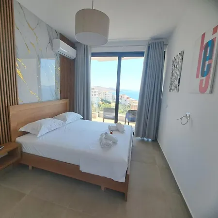 Prestige Hill * Sarandë