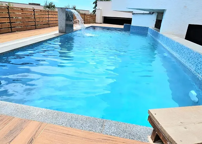 Prestige Hill * Saranda